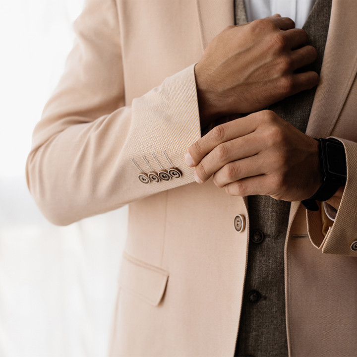 The Dress Details That Quietly Change Your Entire Look