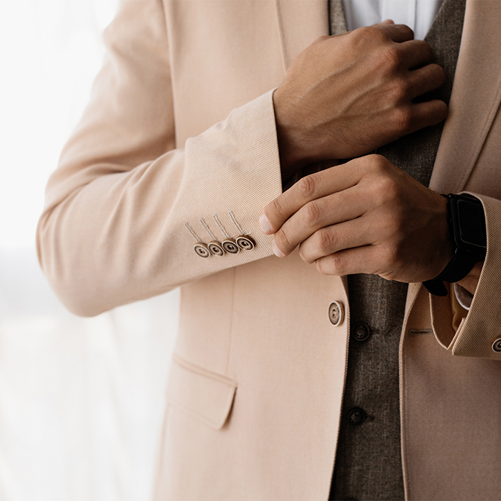 The Dress Details That Quietly Change Your Entire Look